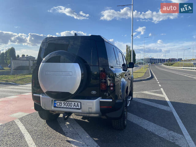 Черный Ленд Ровер Дефендер, объемом двигателя 2 л и пробегом 112 тыс. км за 56000 $, фото 7 на Automoto.ua