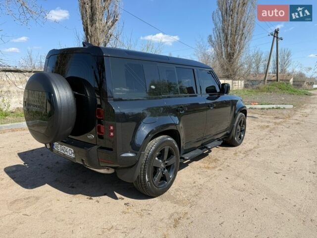 Чорний Ленд Ровер Дефендер, об'ємом двигуна 2 л та пробігом 92 тис. км за 54500 $, фото 5 на Automoto.ua