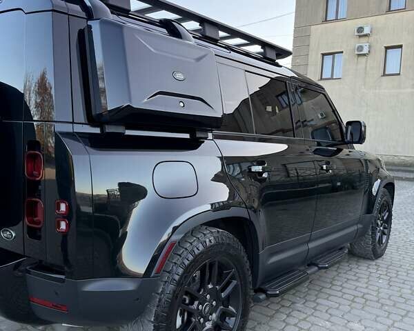 Черный Ленд Ровер Дефендер, объемом двигателя 3 л и пробегом 102 тыс. км за 88500 $, фото 9 на Automoto.ua