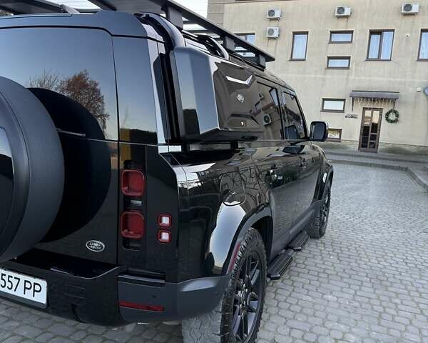 Черный Ленд Ровер Дефендер, объемом двигателя 3 л и пробегом 102 тыс. км за 88500 $, фото 15 на Automoto.ua