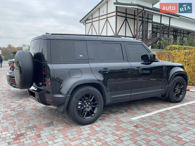 Черный Ленд Ровер Дефендер, объемом двигателя 2 л и пробегом 106 тыс. км за 57000 $, фото 18 на Automoto.ua