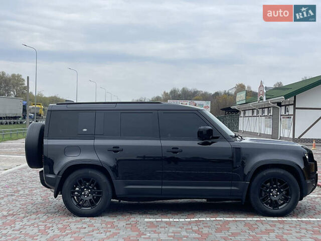 Черный Ленд Ровер Дефендер, объемом двигателя 2 л и пробегом 106 тыс. км за 57000 $, фото 19 на Automoto.ua