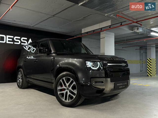 Черный Ленд Ровер Дефендер, объемом двигателя 3 л и пробегом 72 тыс. км за 83500 $, фото 10 на Automoto.ua