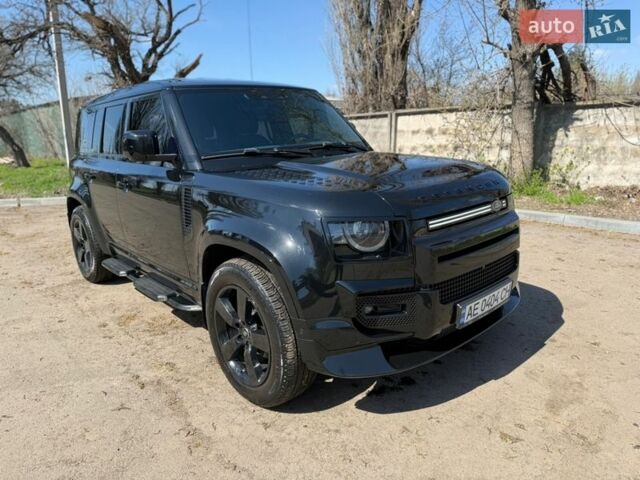 Чорний Ленд Ровер Дефендер, об'ємом двигуна 2 л та пробігом 92 тис. км за 54500 $, фото 3 на Automoto.ua