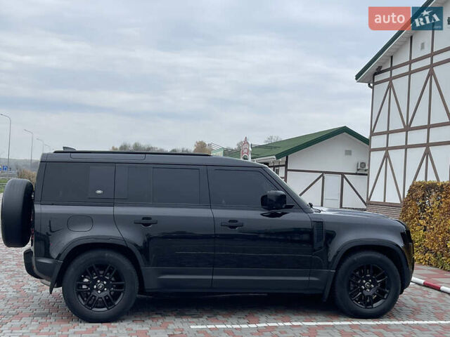 Черный Ленд Ровер Дефендер, объемом двигателя 2 л и пробегом 106 тыс. км за 57000 $, фото 17 на Automoto.ua