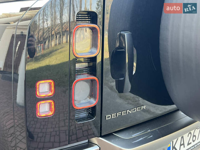 Чорний Ленд Ровер Дефендер, об'ємом двигуна 3 л та пробігом 72 тис. км за 83500 $, фото 20 на Automoto.ua