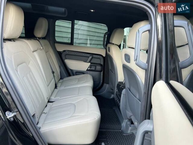 Ленд Ровер Дефендер 2021 в Киеве на Automoto.ua Черный Ленд Ровер Дефендер, объемом двигателя 3 л и пробегом 111 тыс. км за 67500 $, фото 24 на Automoto.ua