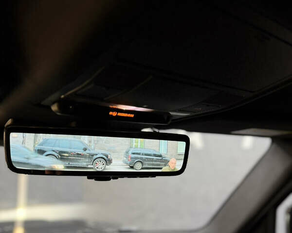 Черный Ленд Ровер Дефендер, объемом двигателя 3 л и пробегом 166 тыс. км за 60000 $, фото 27 на Automoto.ua