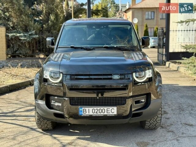 Черный Ленд Ровер Дефендер, объемом двигателя 3 л и пробегом 170 тыс. км за 59999 $, фото 6 на Automoto.ua