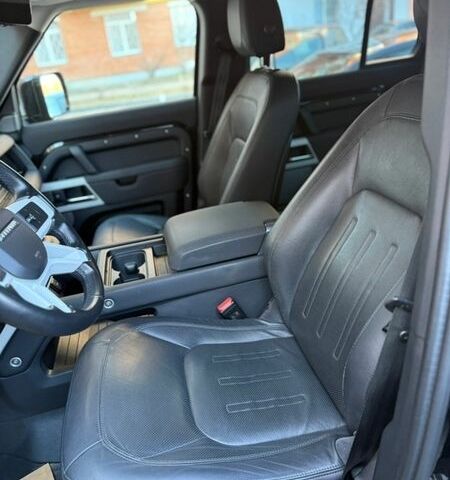 Черный Ленд Ровер Дефендер, объемом двигателя 3 л и пробегом 170 тыс. км за 59999 $, фото 25 на Automoto.ua