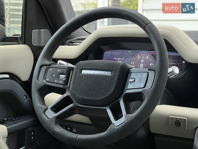 Ленд Ровер Дефендер 2021 в Киеве на Automoto.ua Черный Ленд Ровер Дефендер, объемом двигателя 3 л и пробегом 111 тыс. км за 67500 $, фото 14 на Automoto.ua