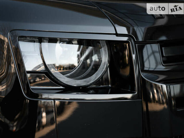 Черный Ленд Ровер Дефендер, объемом двигателя 3 л и пробегом 65 тыс. км за 75500 $, фото 19 на Automoto.ua