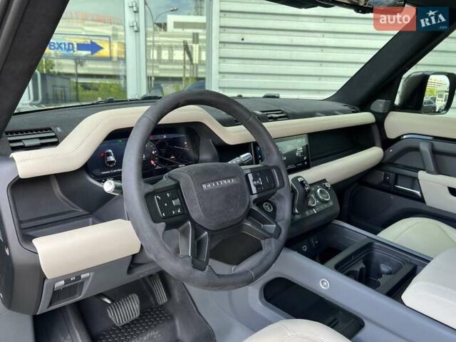 Ленд Ровер Дефендер 2021 в Киеве на Automoto.ua Черный Ленд Ровер Дефендер, объемом двигателя 3 л и пробегом 111 тыс. км за 67500 $, фото 16 на Automoto.ua