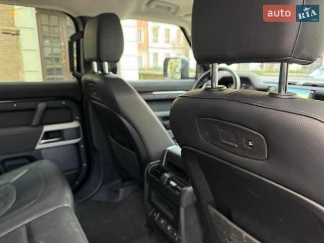 Черный Ленд Ровер Дефендер, объемом двигателя 3 л и пробегом 47 тыс. км за 63501 $, фото 27 на Automoto.ua