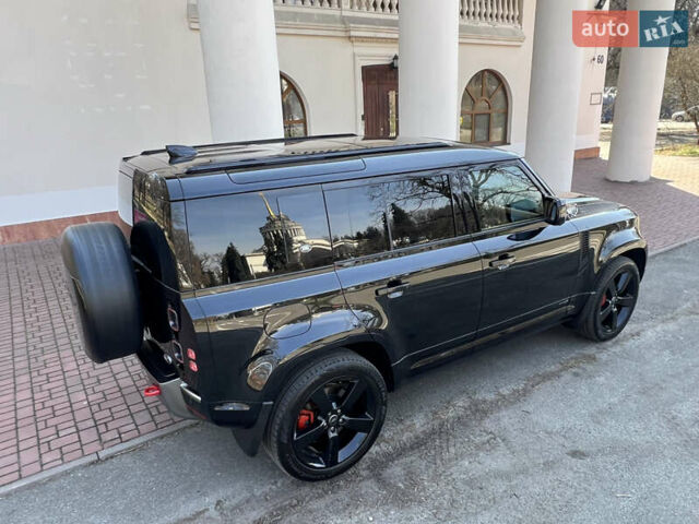 Чорний Ленд Ровер Дефендер, об'ємом двигуна 3 л та пробігом 72 тис. км за 83500 $, фото 10 на Automoto.ua
