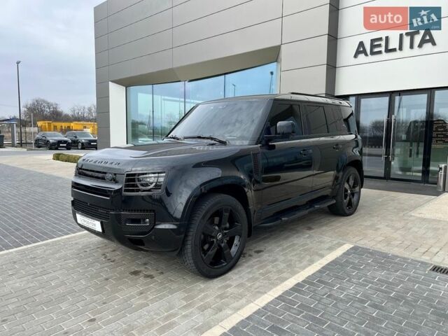 Чорний Ленд Ровер Дефендер, об'ємом двигуна 3 л та пробігом 105 тис. км за 73900 $, фото 2 на Automoto.ua