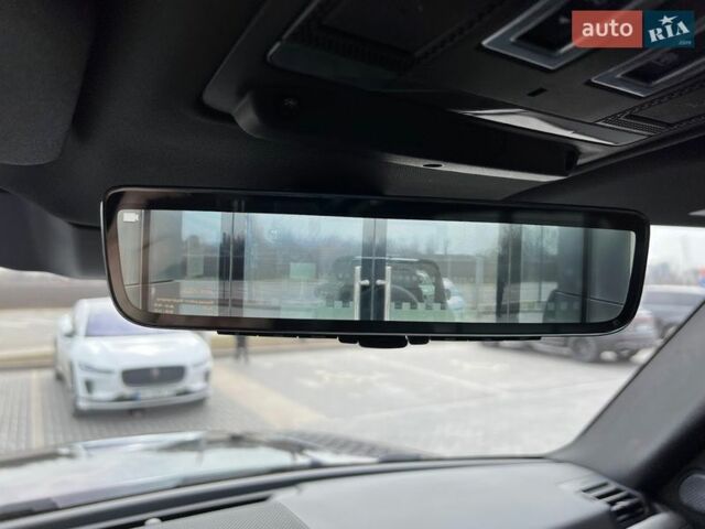 Чорний Ленд Ровер Дефендер, об'ємом двигуна 3 л та пробігом 105 тис. км за 73900 $, фото 22 на Automoto.ua