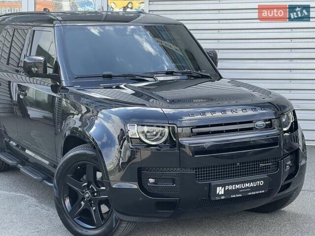 Ленд Ровер Дефендер 2021 в Киеве на Automoto.ua Черный Ленд Ровер Дефендер, объемом двигателя 3 л и пробегом 111 тыс. км за 67500 $, фото 3 на Automoto.ua