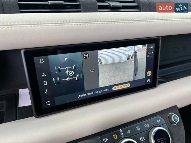 Чорний Ленд Ровер Дефендер, об'ємом двигуна 3 л та пробігом 113 тис. км за 66900 $, фото 37 на Automoto.ua