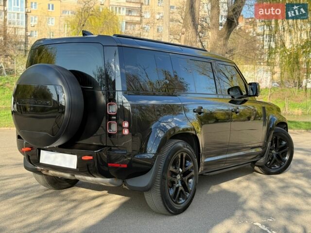 Чорний Ленд Ровер Дефендер, об'ємом двигуна 3 л та пробігом 128 тис. км за 65000 $, фото 22 на Automoto.ua