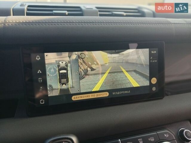 Чорний Ленд Ровер Дефендер, об'ємом двигуна 3 л та пробігом 99 тис. км за 59800 $, фото 29 на Automoto.ua