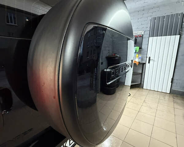 Черный Ленд Ровер Дефендер, объемом двигателя 3 л и пробегом 166 тыс. км за 60000 $, фото 20 на Automoto.ua