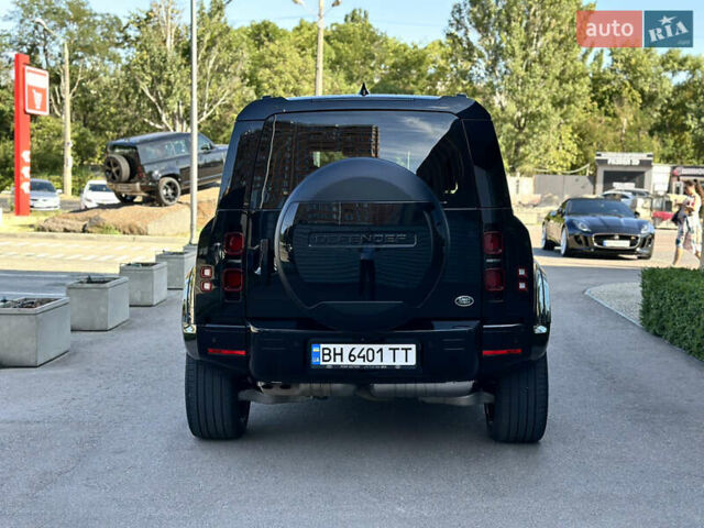 Чорний Ленд Ровер Дефендер, об'ємом двигуна 3 л та пробігом 88 тис. км за 100000 $, фото 4 на Automoto.ua