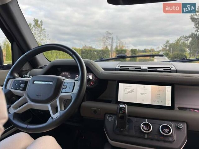 Черный Ленд Ровер Дефендер, объемом двигателя 3 л и пробегом 70 тыс. км за 75000 $, фото 13 на Automoto.ua