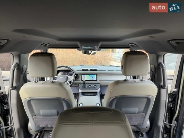 Черный Ленд Ровер Дефендер, объемом двигателя 3 л и пробегом 72 тыс. км за 75999 $, фото 142 на Automoto.ua