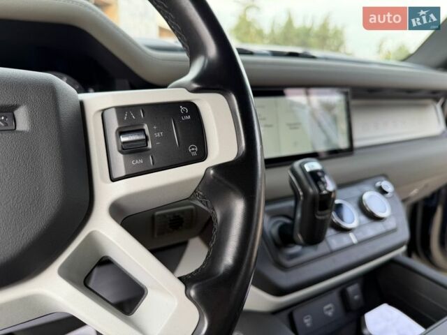 Черный Ленд Ровер Дефендер, объемом двигателя 3 л и пробегом 72 тыс. км за 75999 $, фото 145 на Automoto.ua