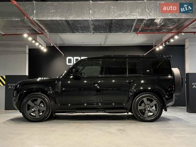 Черный Ленд Ровер Дефендер, объемом двигателя 3 л и пробегом 39 тыс. км за 82900 $, фото 6 на Automoto.ua