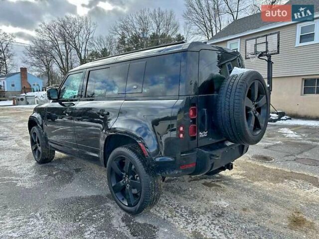 Чорний Ленд Ровер Дефендер, об'ємом двигуна 3 л та пробігом 112 тис. км за 31900 $, фото 2 на Automoto.ua