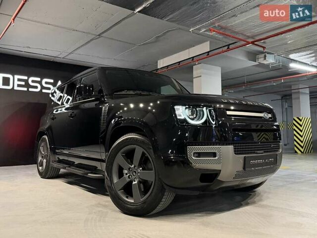 Черный Ленд Ровер Дефендер, объемом двигателя 3 л и пробегом 39 тыс. км за 82900 $, фото 4 на Automoto.ua