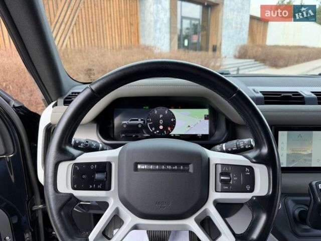 Черный Ленд Ровер Дефендер, объемом двигателя 3 л и пробегом 72 тыс. км за 75999 $, фото 151 на Automoto.ua