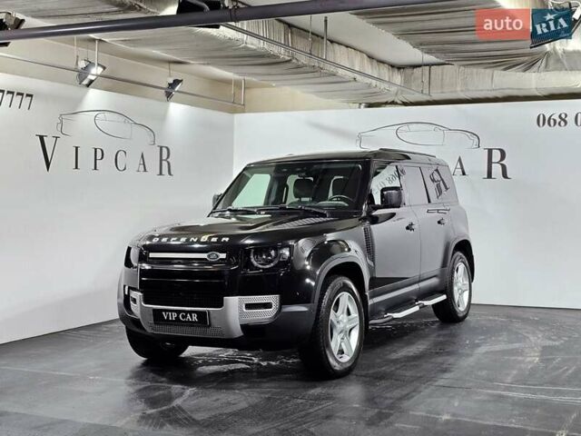 Черный Ленд Ровер Дефендер, объемом двигателя 3 л и пробегом 90 тыс. км за 72999 $, фото 3 на Automoto.ua