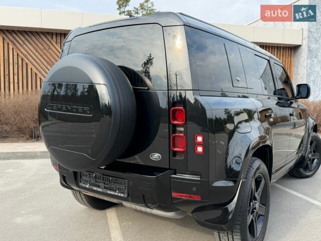 Черный Ленд Ровер Дефендер, объемом двигателя 3 л и пробегом 72 тыс. км за 75999 $, фото 85 на Automoto.ua