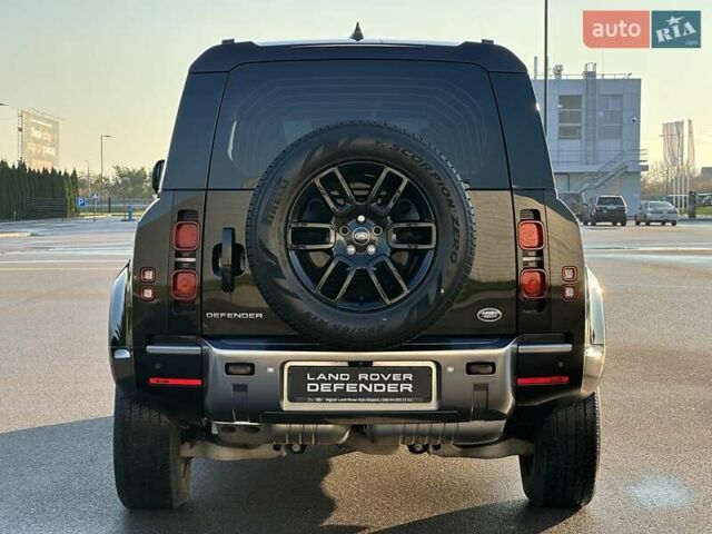 Ленд Ровер Дефендер 2022 в Киеве на Automoto.ua Черный Ленд Ровер Дефендер, объемом двигателя 3 л и пробегом 135 тыс. км за 70000 $, фото 5 на Automoto.ua