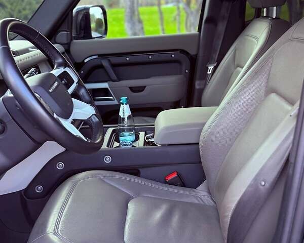 Черный Ленд Ровер Дефендер, объемом двигателя 3 л и пробегом 70 тыс. км за 75000 $, фото 19 на Automoto.ua