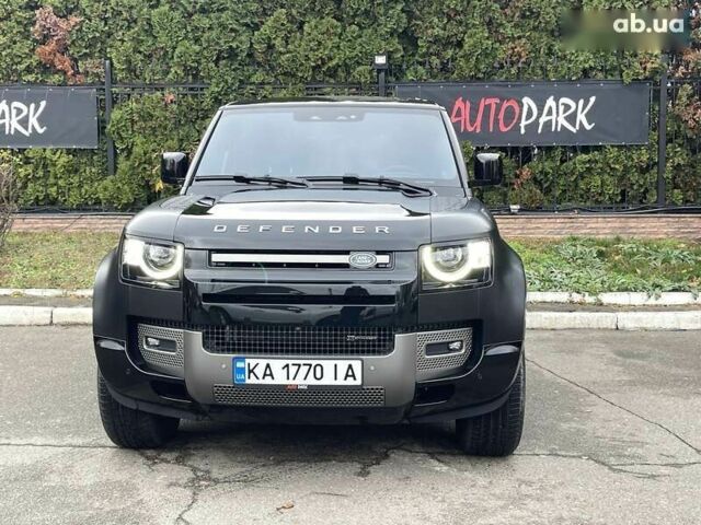 Чорний Ленд Ровер Дефендер, об'ємом двигуна 3 л та пробігом 6 тис. км за 89900 $, фото 5 на Automoto.ua