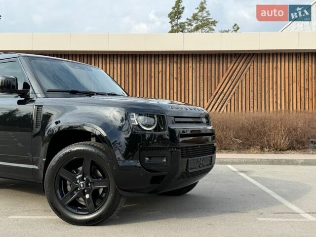 Черный Ленд Ровер Дефендер, объемом двигателя 3 л и пробегом 72 тыс. км за 75999 $, фото 12 на Automoto.ua