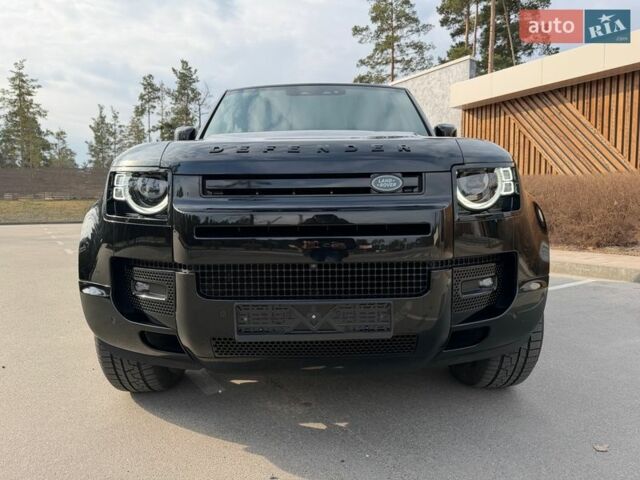Черный Ленд Ровер Дефендер, объемом двигателя 3 л и пробегом 72 тыс. км за 75999 $, фото 30 на Automoto.ua