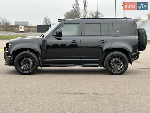 Черный Ленд Ровер Дефендер, объемом двигателя 3 л и пробегом 80 тыс. км за 84900 $, фото 3 на Automoto.ua