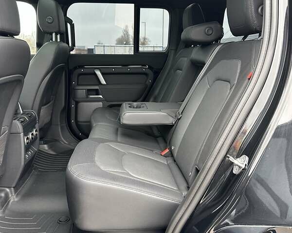 Черный Ленд Ровер Дефендер, объемом двигателя 3 л и пробегом 80 тыс. км за 84900 $, фото 20 на Automoto.ua