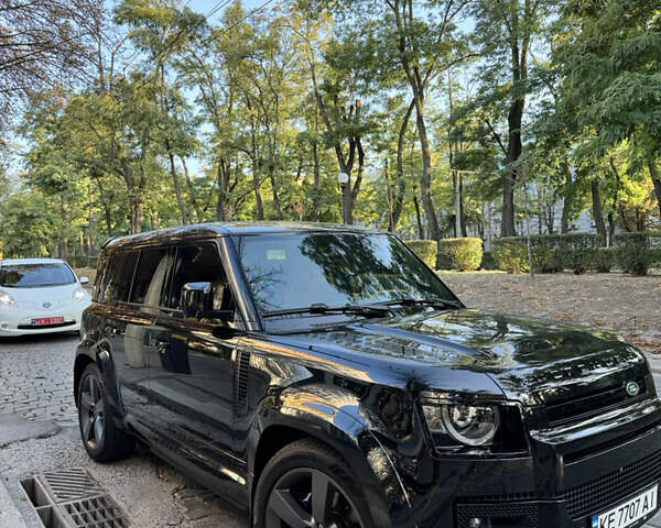 Черный Ленд Ровер Дефендер, объемом двигателя 5 л и пробегом 19 тыс. км за 138500 $, фото 15 на Automoto.ua