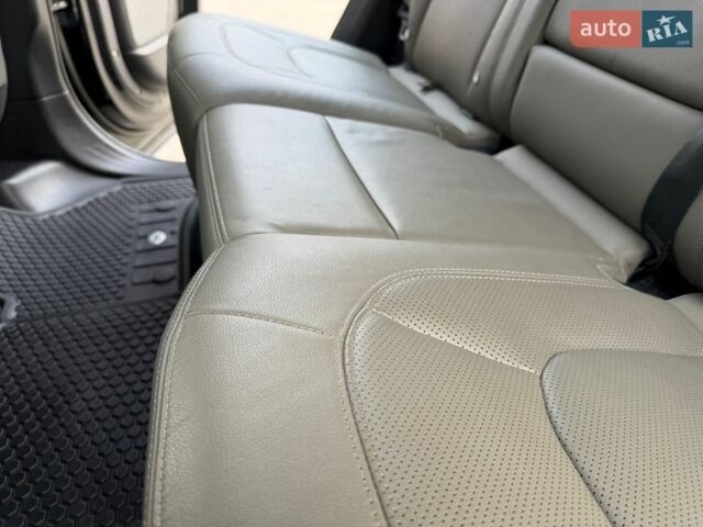 Черный Ленд Ровер Дефендер, объемом двигателя 3 л и пробегом 72 тыс. км за 75999 $, фото 130 на Automoto.ua