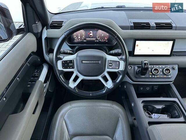 Ленд Ровер Дефендер 2022 в Киеве на Automoto.ua Черный Ленд Ровер Дефендер, объемом двигателя 3 л и пробегом 135 тыс. км за 70000 $, фото 22 на Automoto.ua