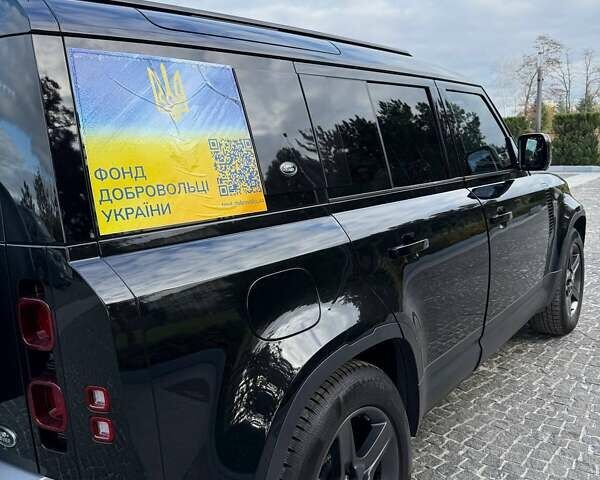 Черный Ленд Ровер Дефендер, объемом двигателя 3 л и пробегом 70 тыс. км за 75000 $, фото 6 на Automoto.ua