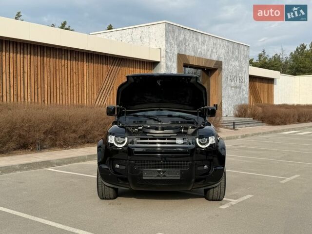 Черный Ленд Ровер Дефендер, объемом двигателя 3 л и пробегом 72 тыс. км за 75999 $, фото 53 на Automoto.ua