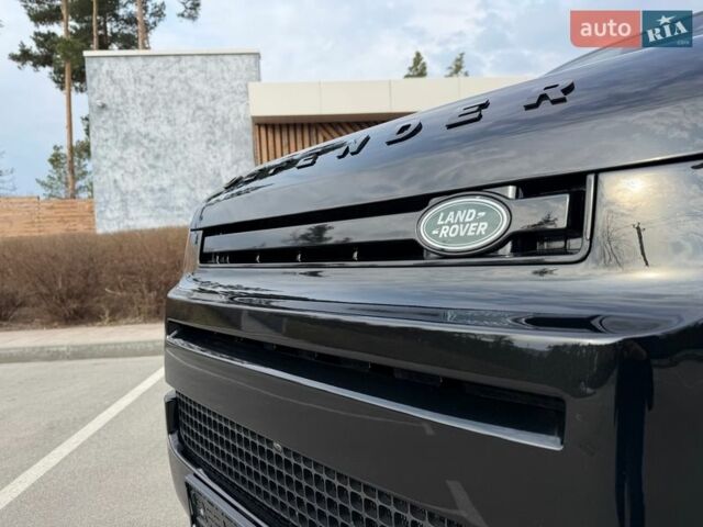 Черный Ленд Ровер Дефендер, объемом двигателя 3 л и пробегом 72 тыс. км за 75999 $, фото 48 на Automoto.ua