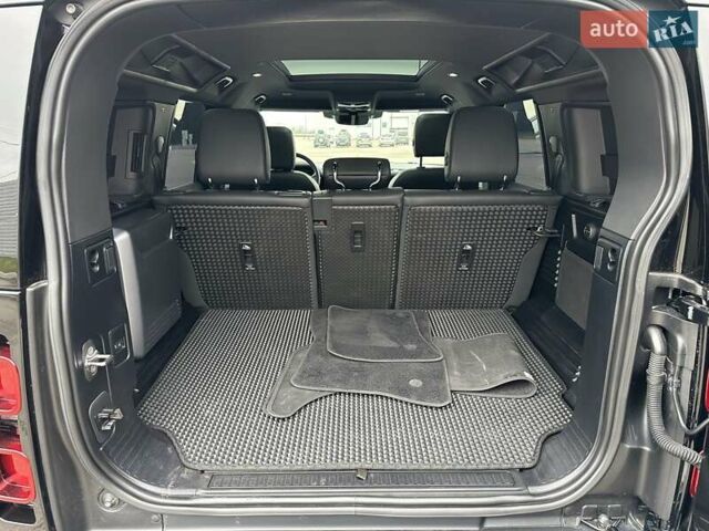 Черный Ленд Ровер Дефендер, объемом двигателя 3 л и пробегом 80 тыс. км за 84900 $, фото 31 на Automoto.ua